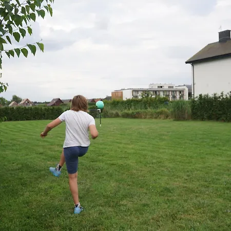 Nadmorski Zakatek Lodge *